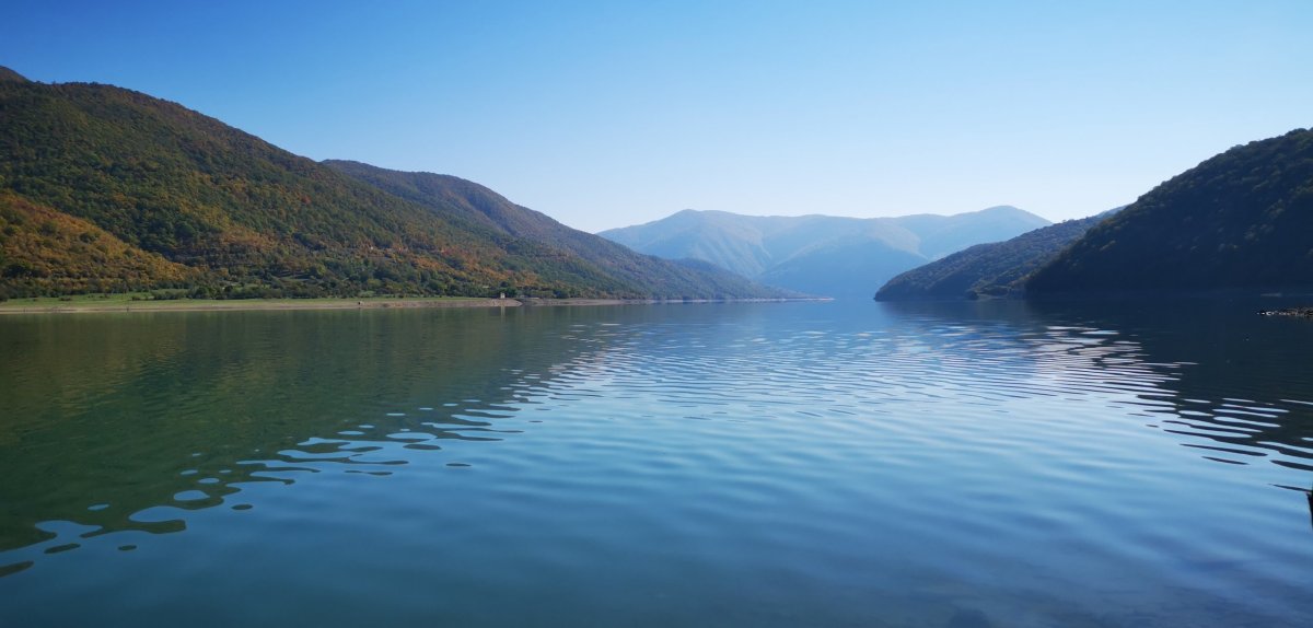 Přehrada Zhinvali