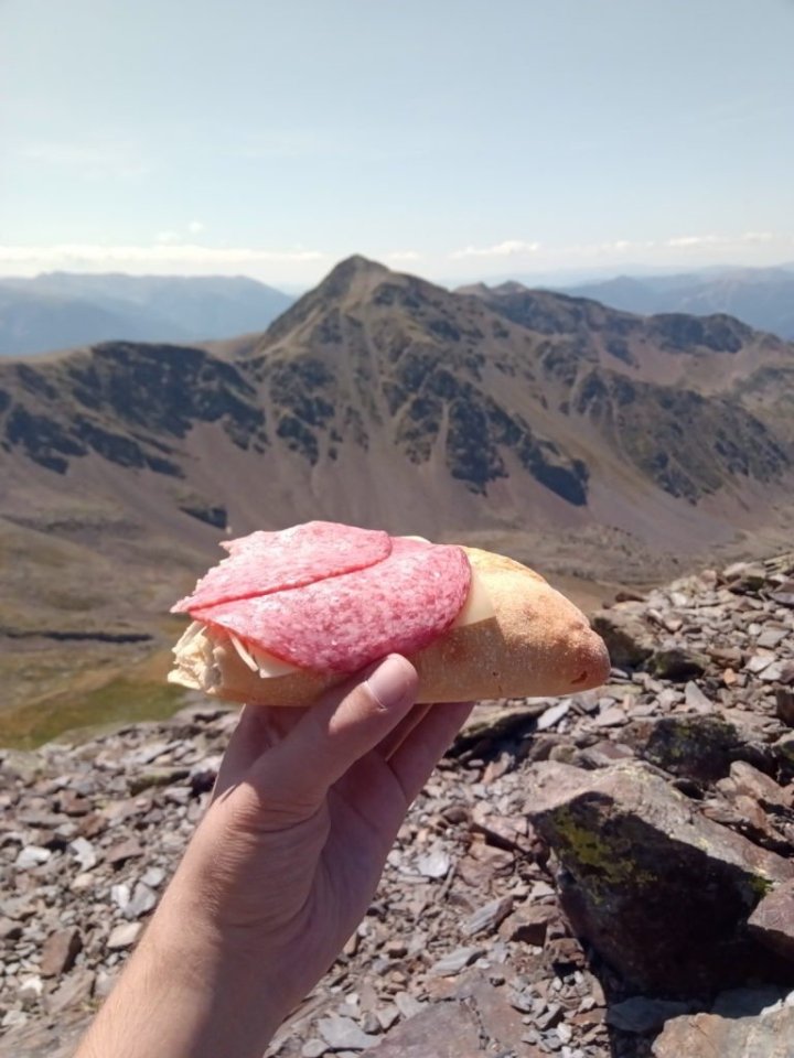 Zasloužený polní oběd. 🙂