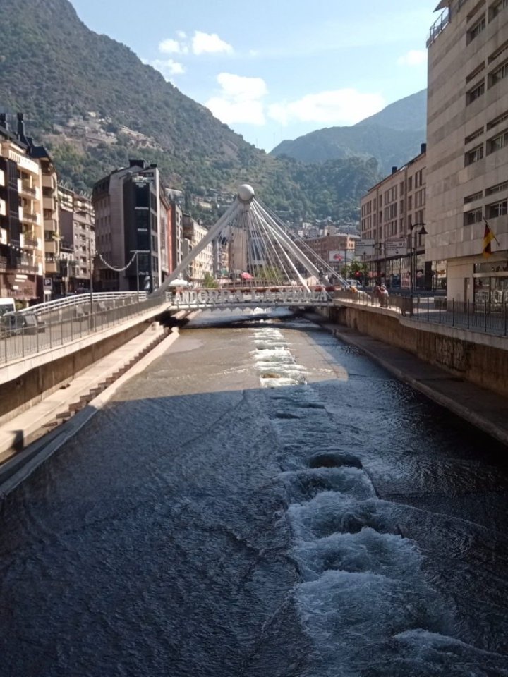 Most Puente de Paris.