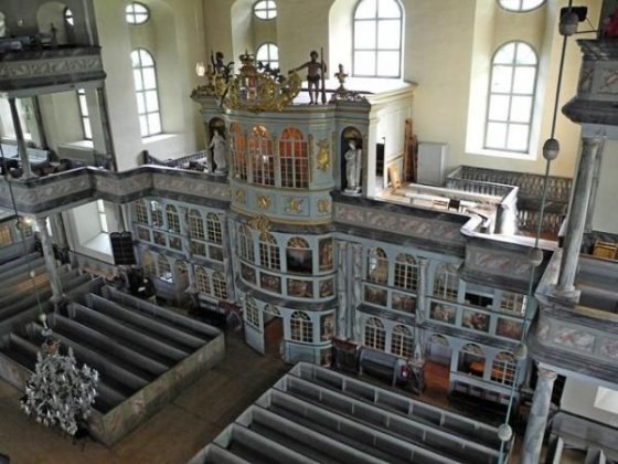 Dřevěný barokní interiér