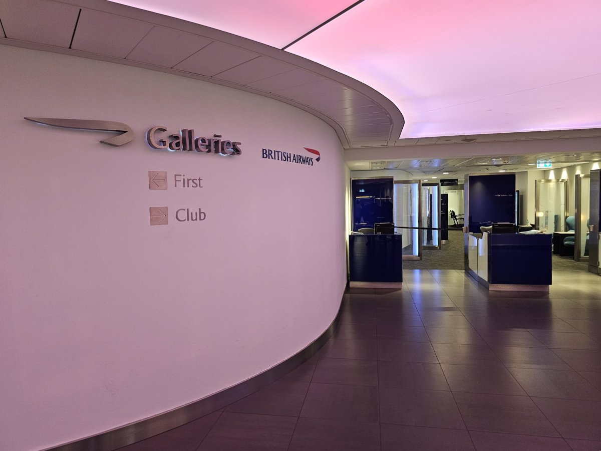 Recepce a lobby salonku