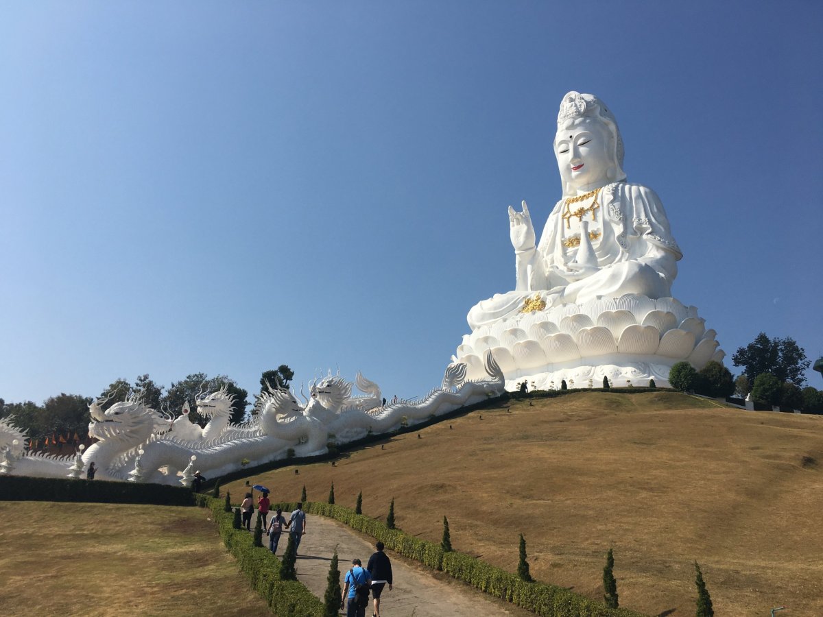 Wat Huay Pla Kang - Bih Budha