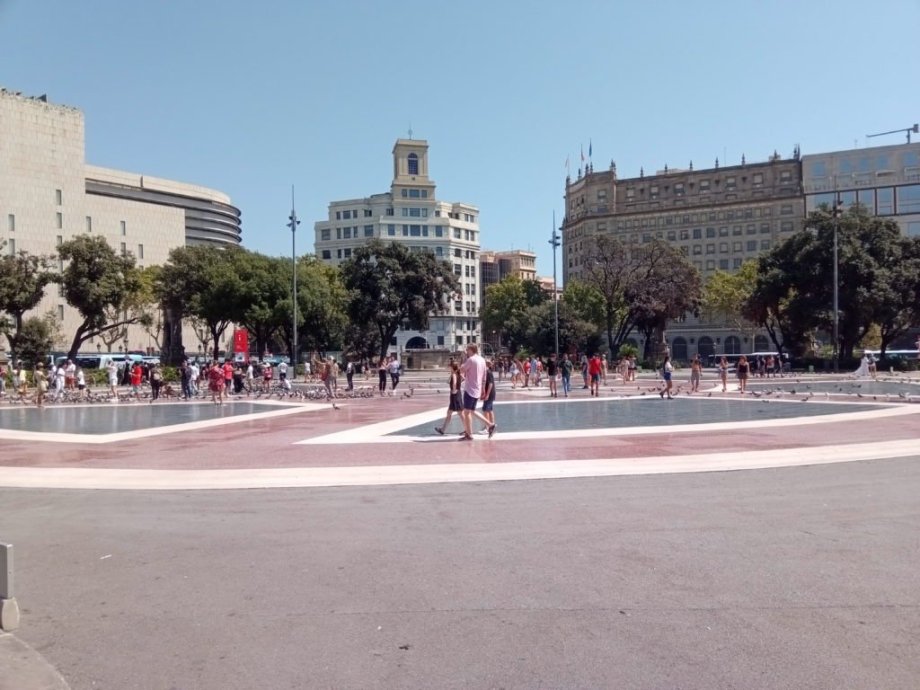 Náměstí Katalánska.