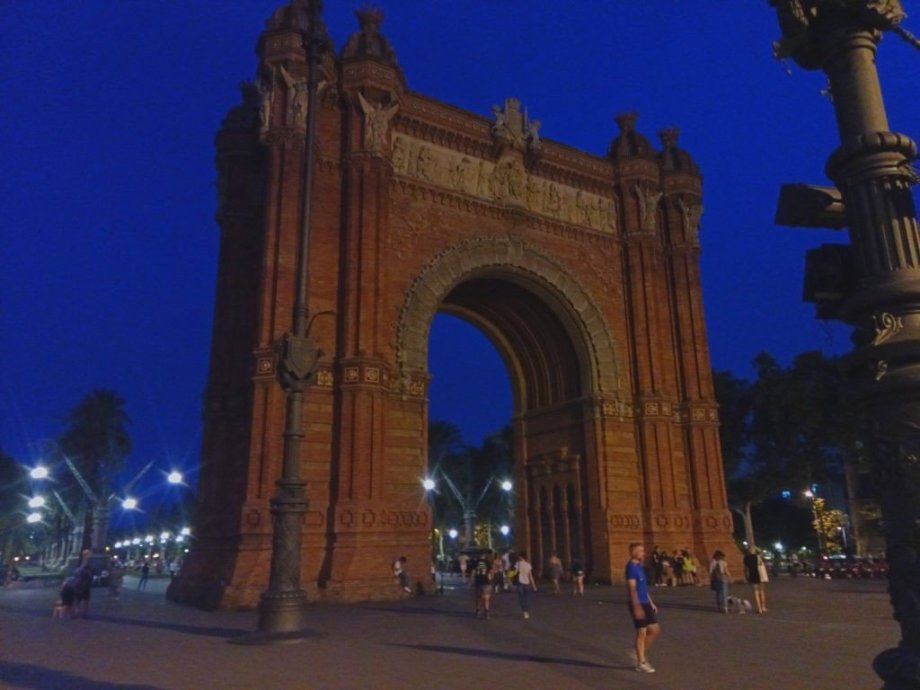 Procházka k nádraží.