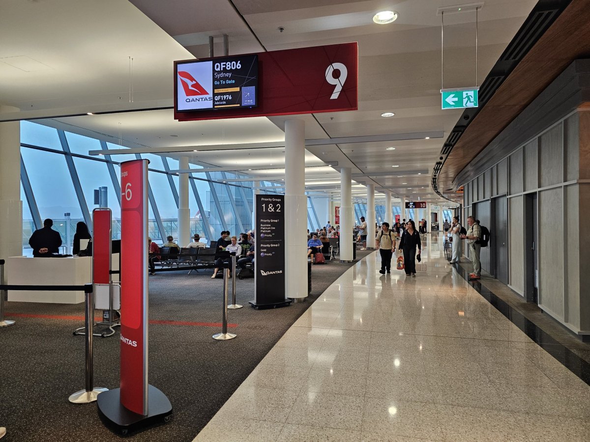 Odletové brány, letiště Canberra