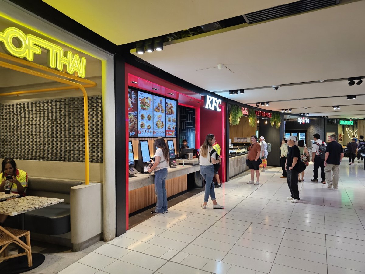 Food Court, terminál 2