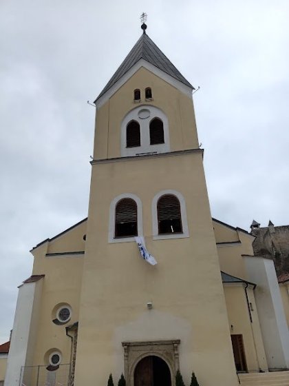 Fársky kostol narodenia P.Márie