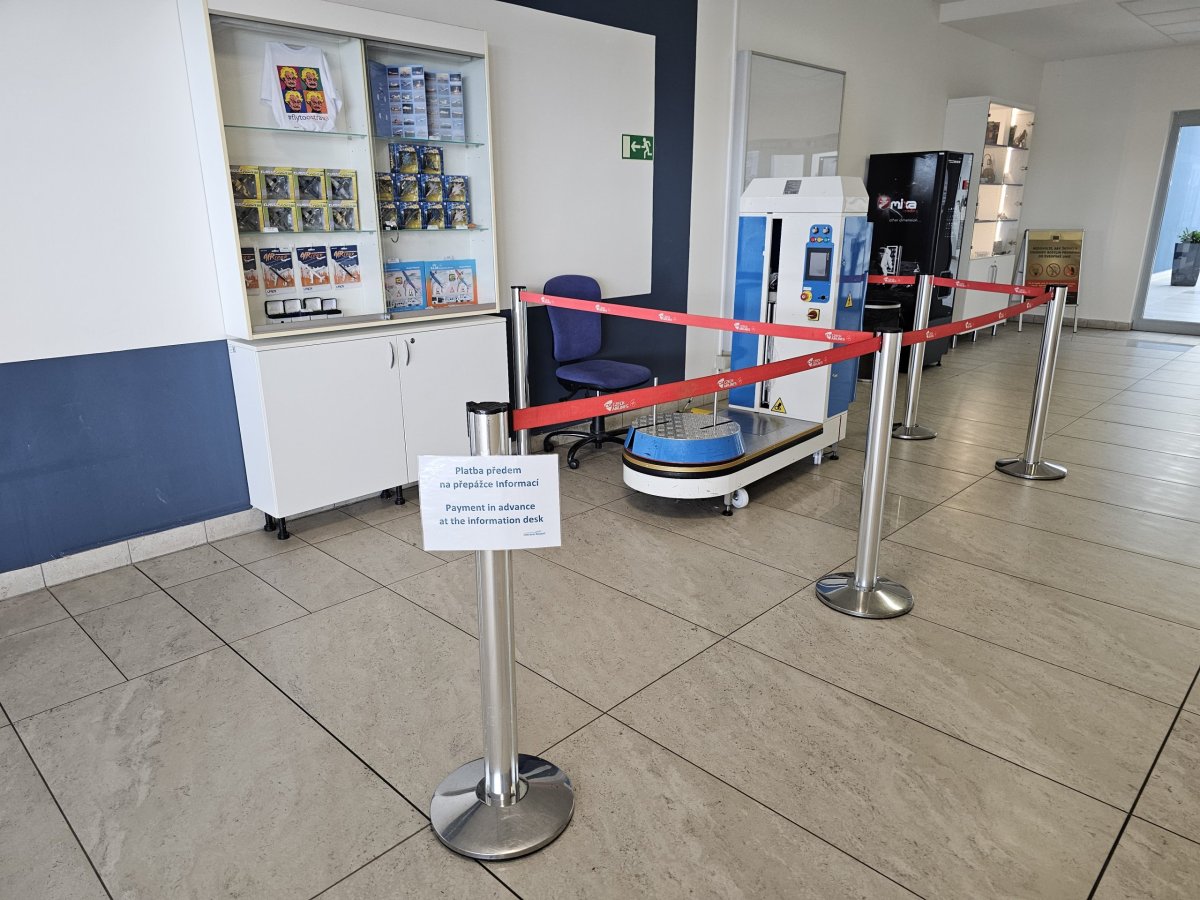 Obalování zavazadel