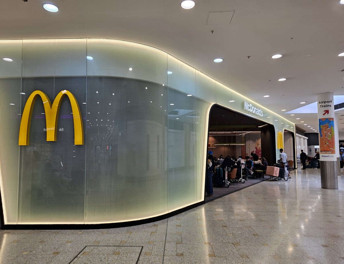 McDonald's, terminál 1