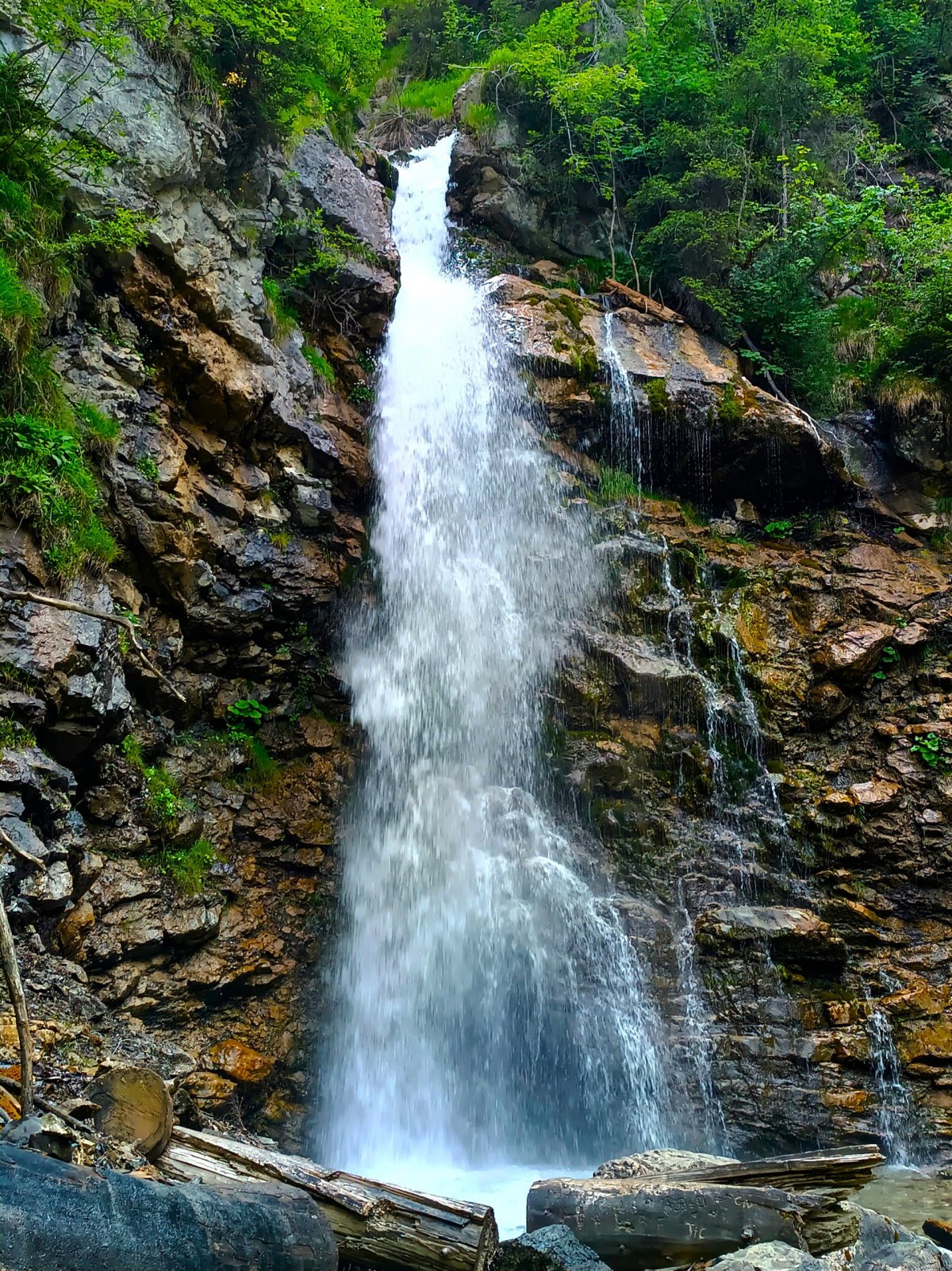 vodopády na trase podél řeky Faltenbach