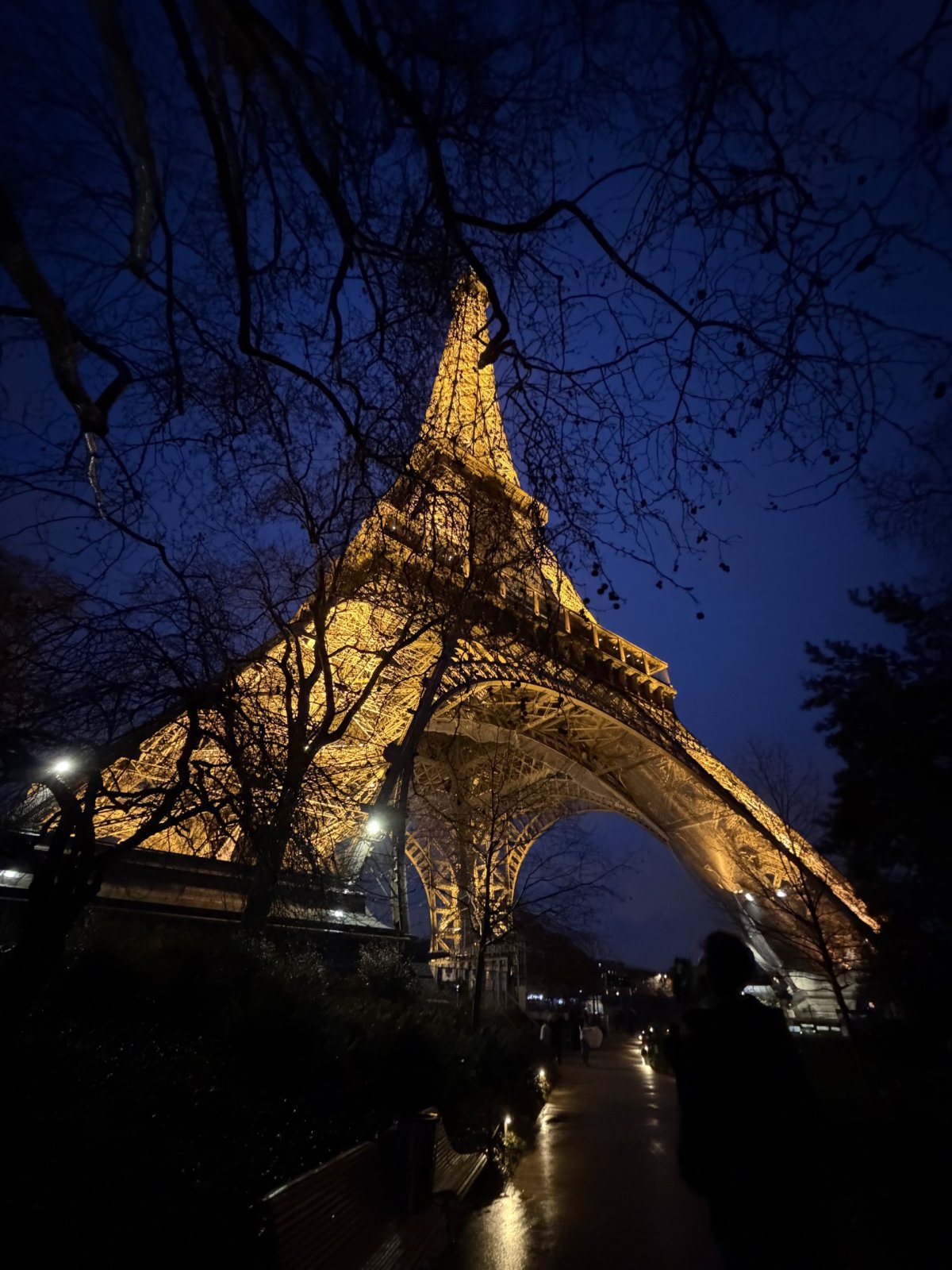 Nasvícená Eiffelovka