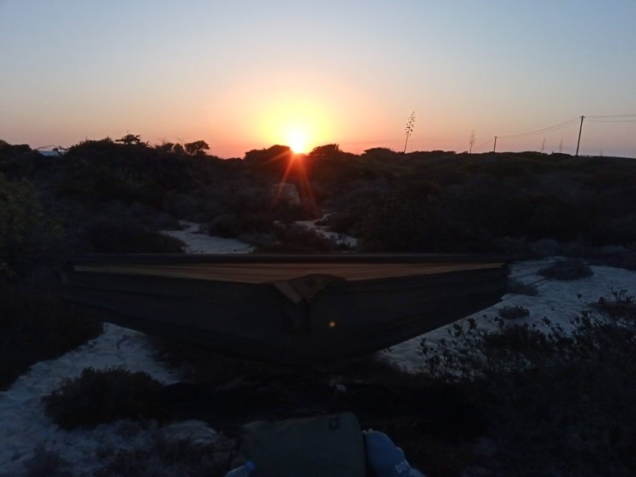 Východ slunce na konci Evropy. 🙂