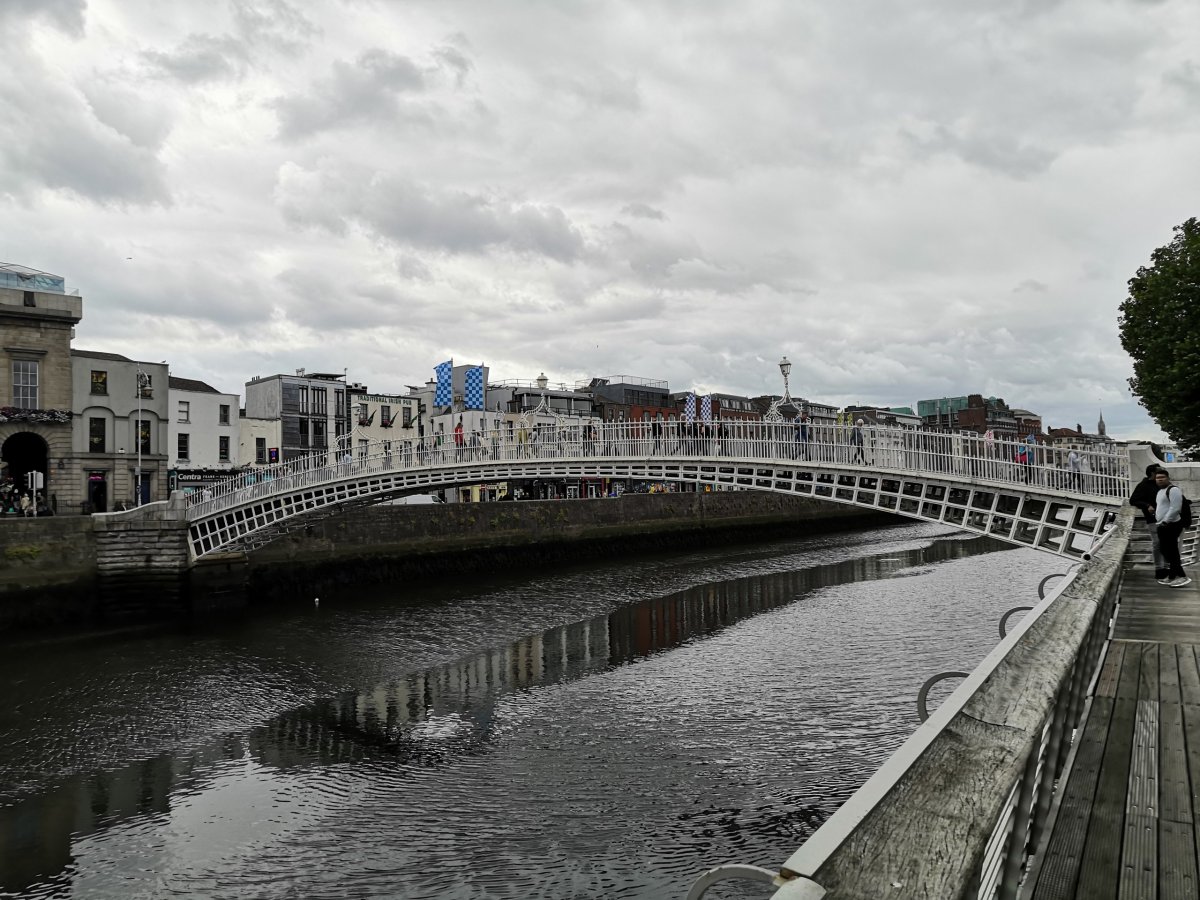 Ha'Penny Bridge