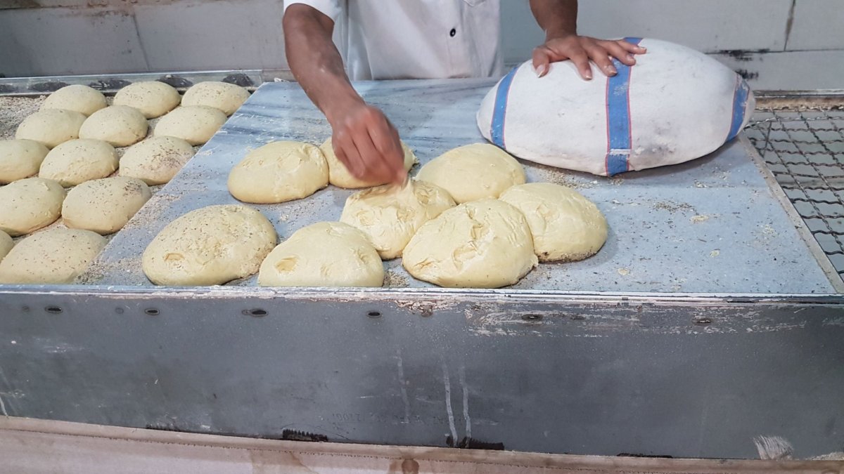 Pekárna chleba v Yazdu.