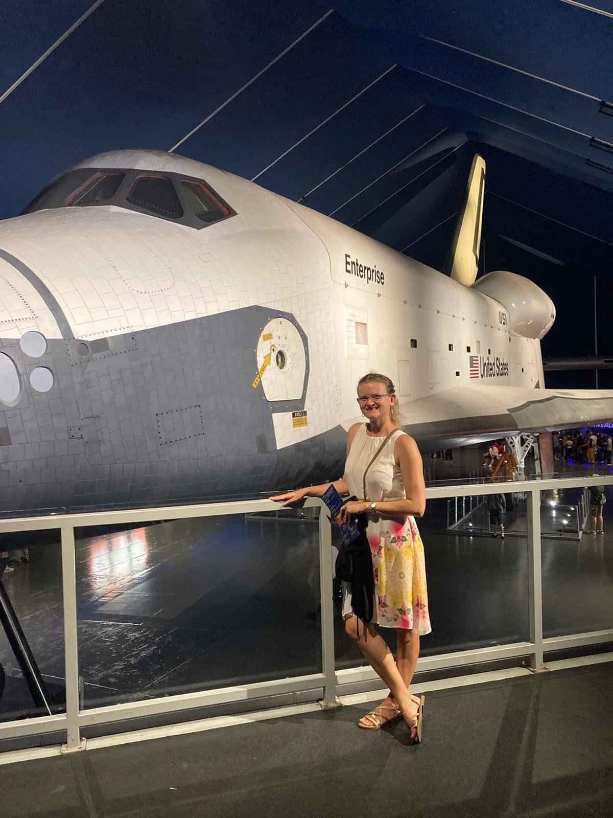 Obdivovat raketoplán Enterprise