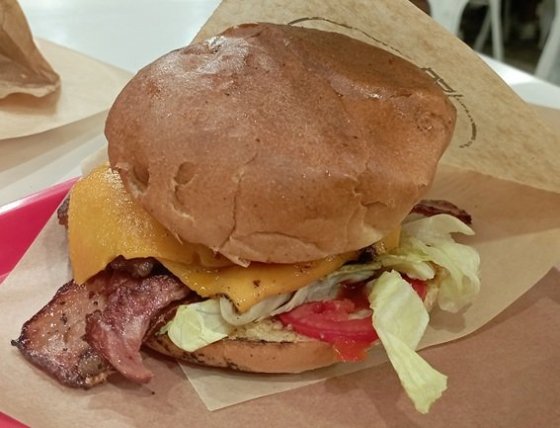 A slaninový burger