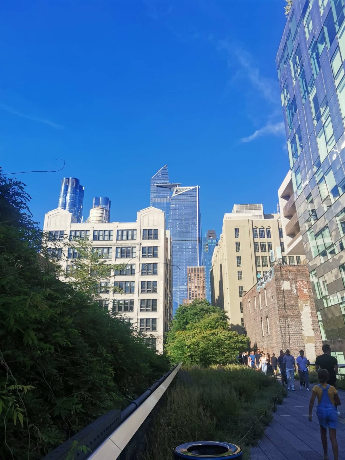 High Line byla zbudována v bývalém vlakovém kolejišti