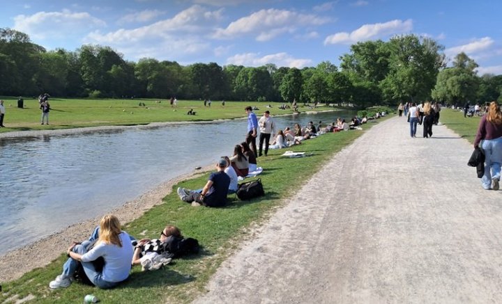 Atmosféra v parku Englischen Garten