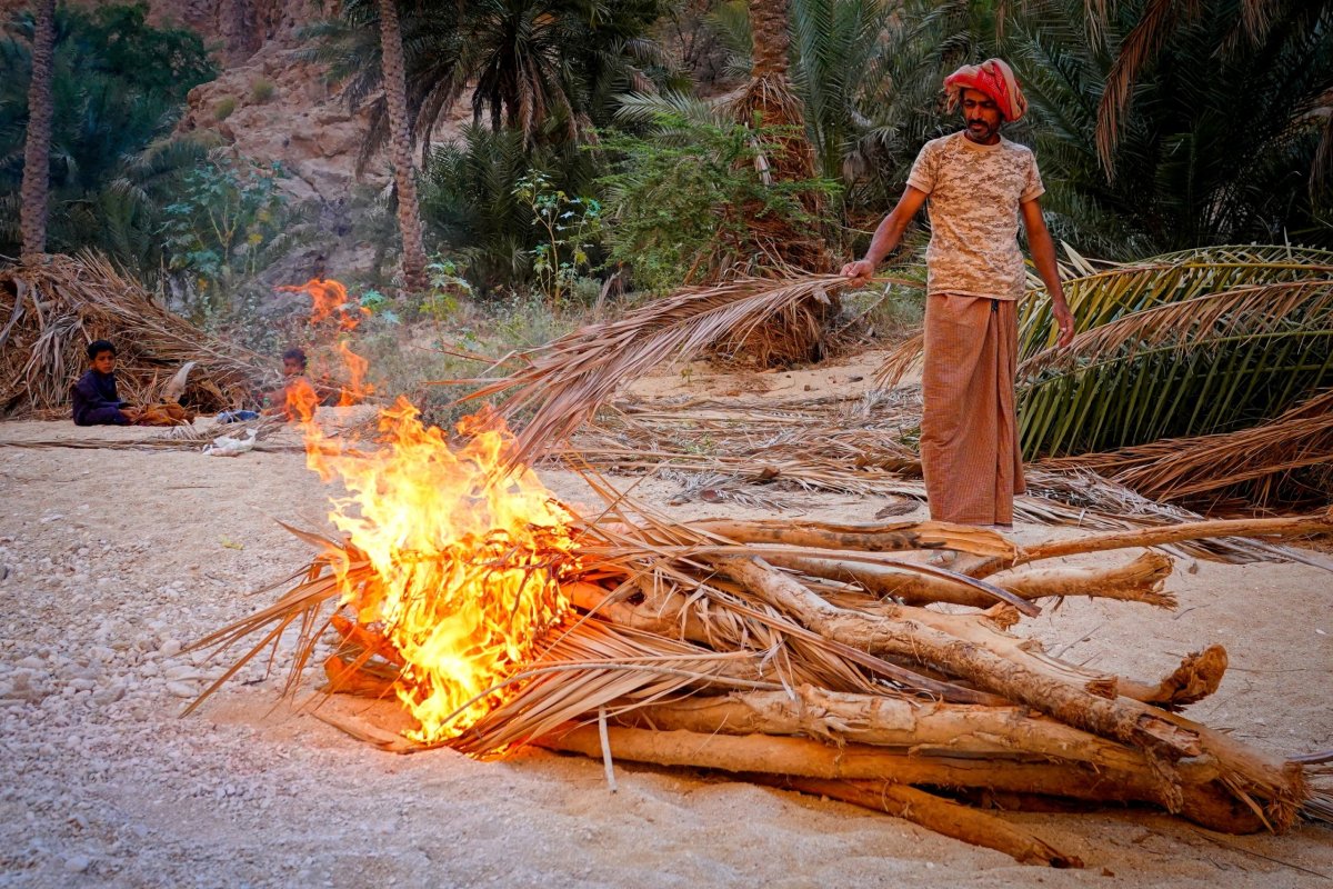 cesta ve Wadi ash Shab