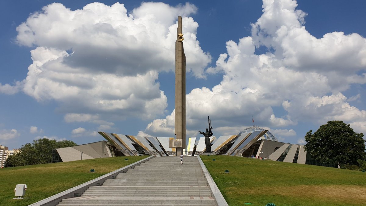 Obelisk u Muzea velké vlastenecké války 