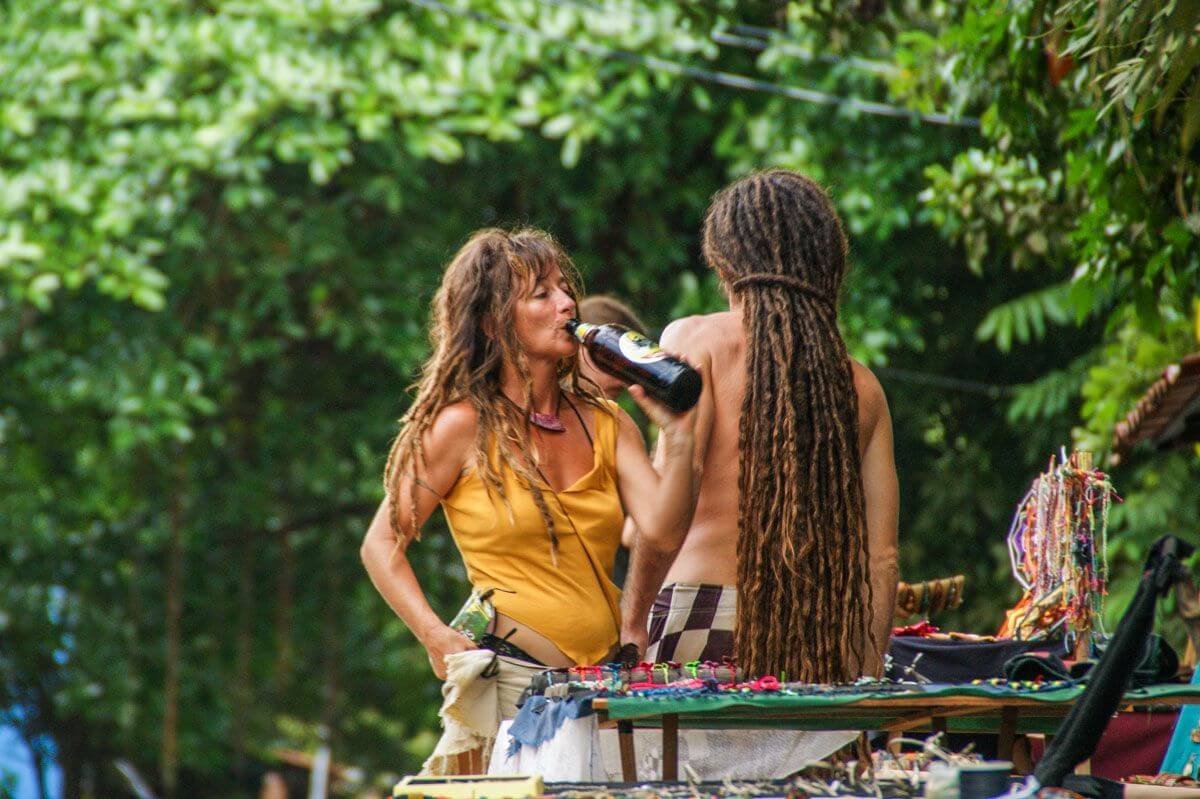 Montezuma. Místní jsou... specifičtí.