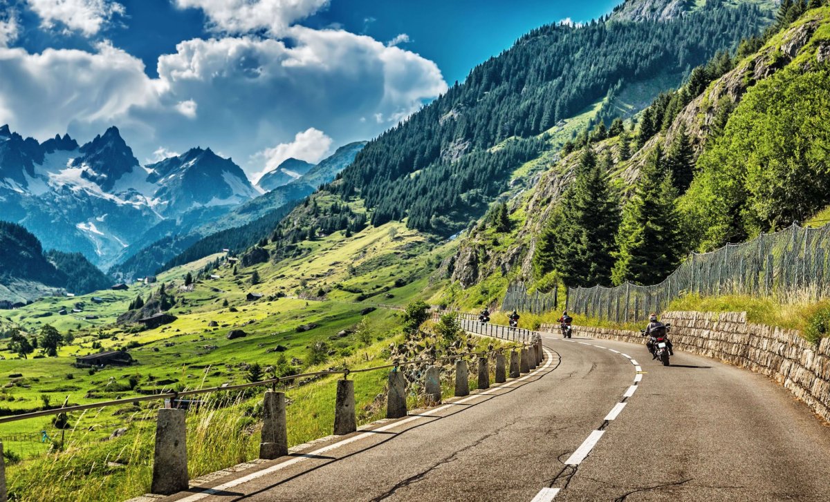 Švýcarské silnice