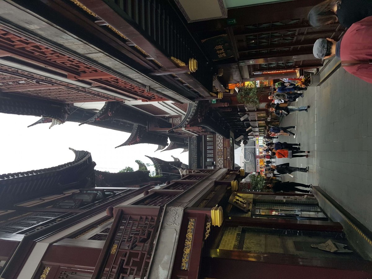 Jsem línej fotky otáčet