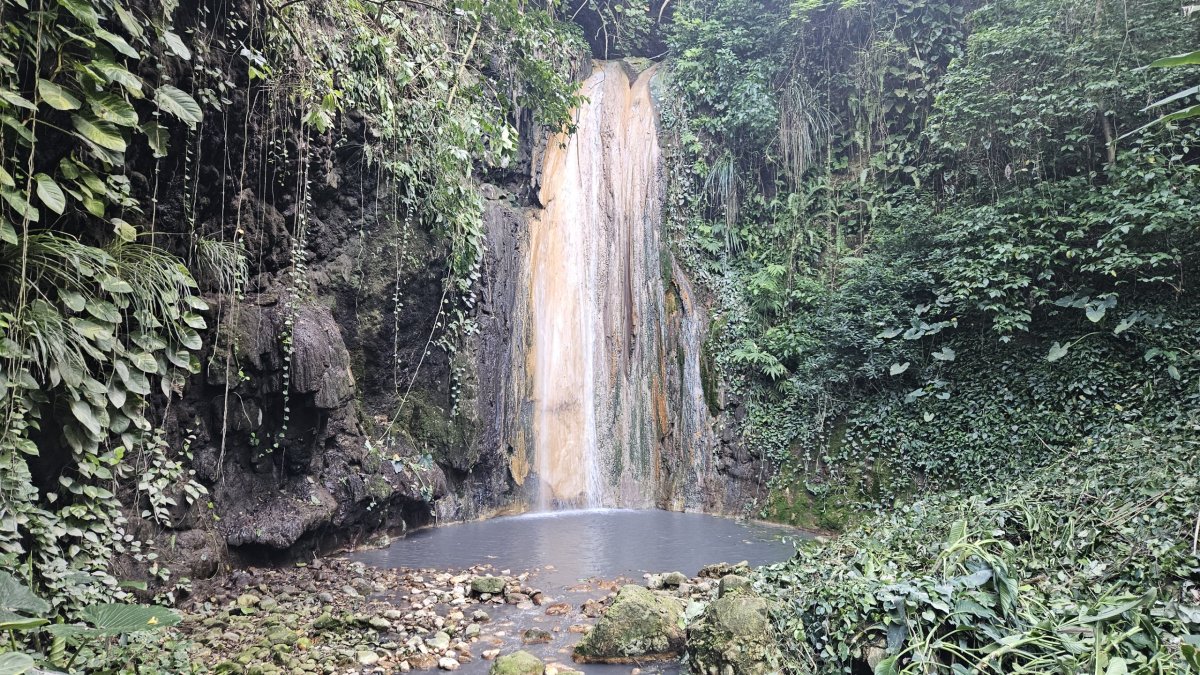 Diamantový vodopád