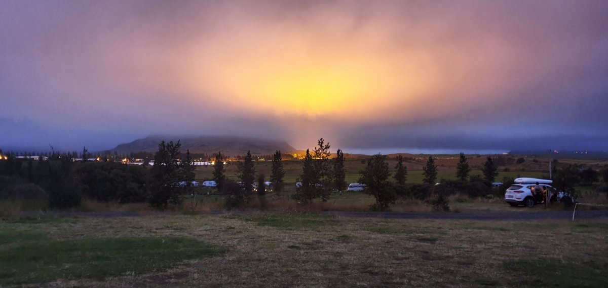 Kemp Flúðir, výhled ze stanu.