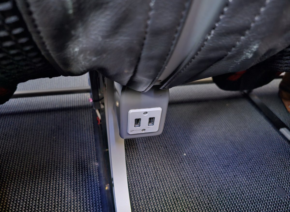 Zásuvky v letadle