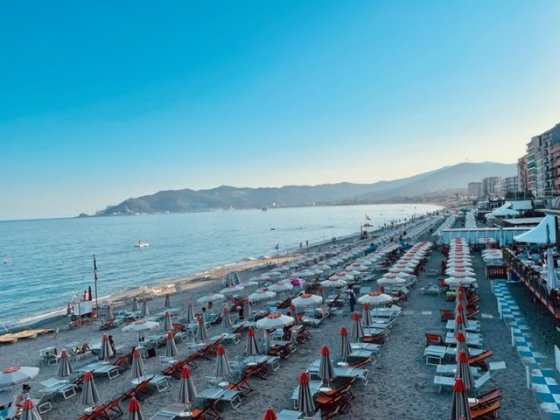 Nekonečná pláž v Savoně