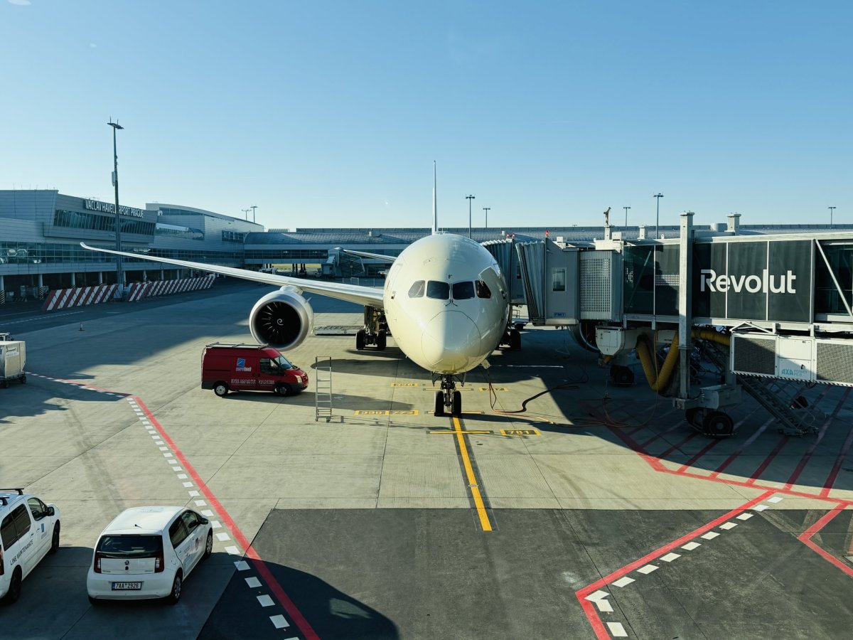 Boeing 787-9 registrace A6-BNF