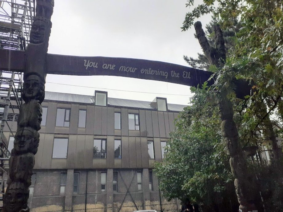 nejsme součástí EU