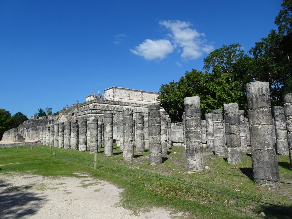 Chichén Itzá , další stavby v areálu