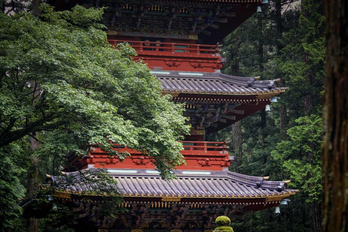 pagoda před vstupem do chrámu