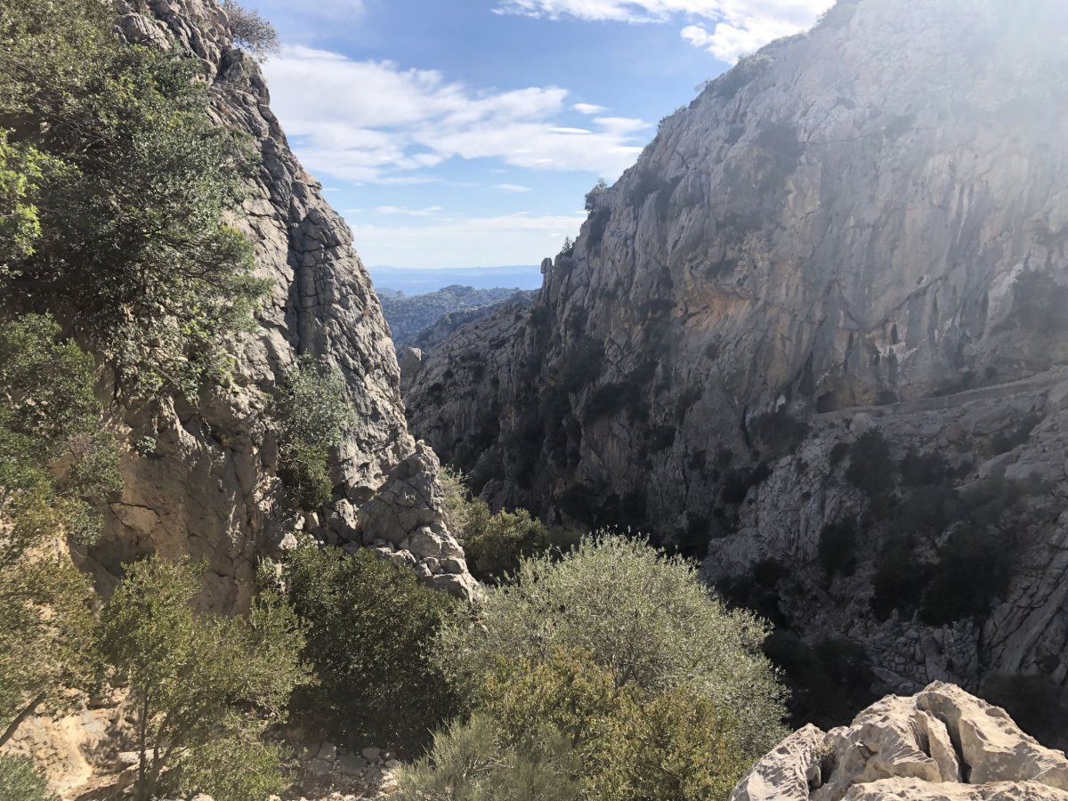 A začíná se exponovat...