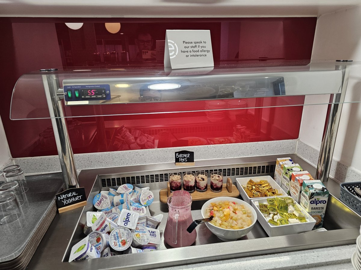 Ramada Encore, snídaně