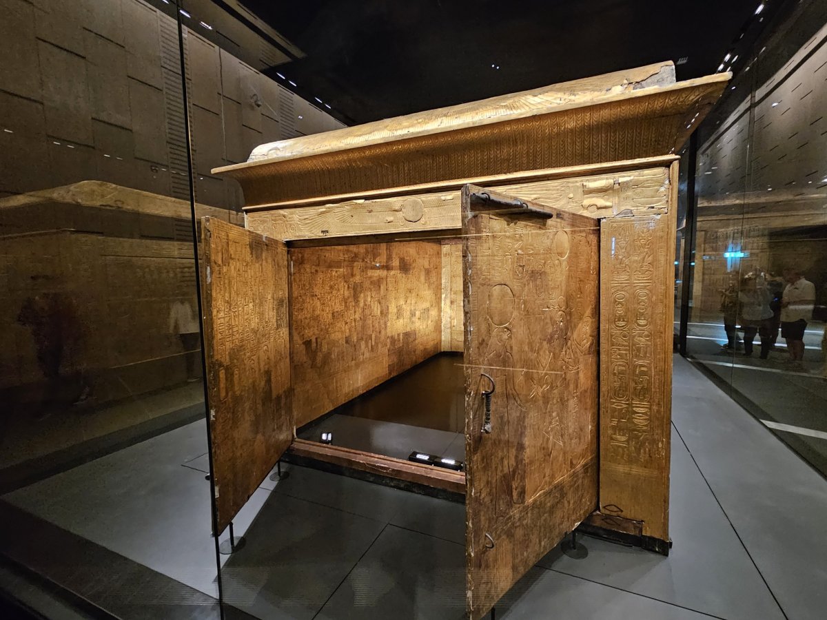 Hrobky v hlavních galeriích