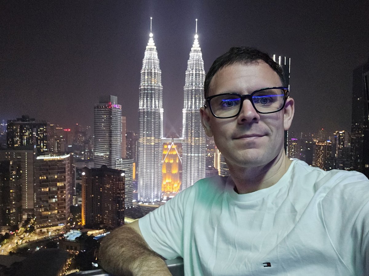 Já na vyhlídce u střešního bazénu