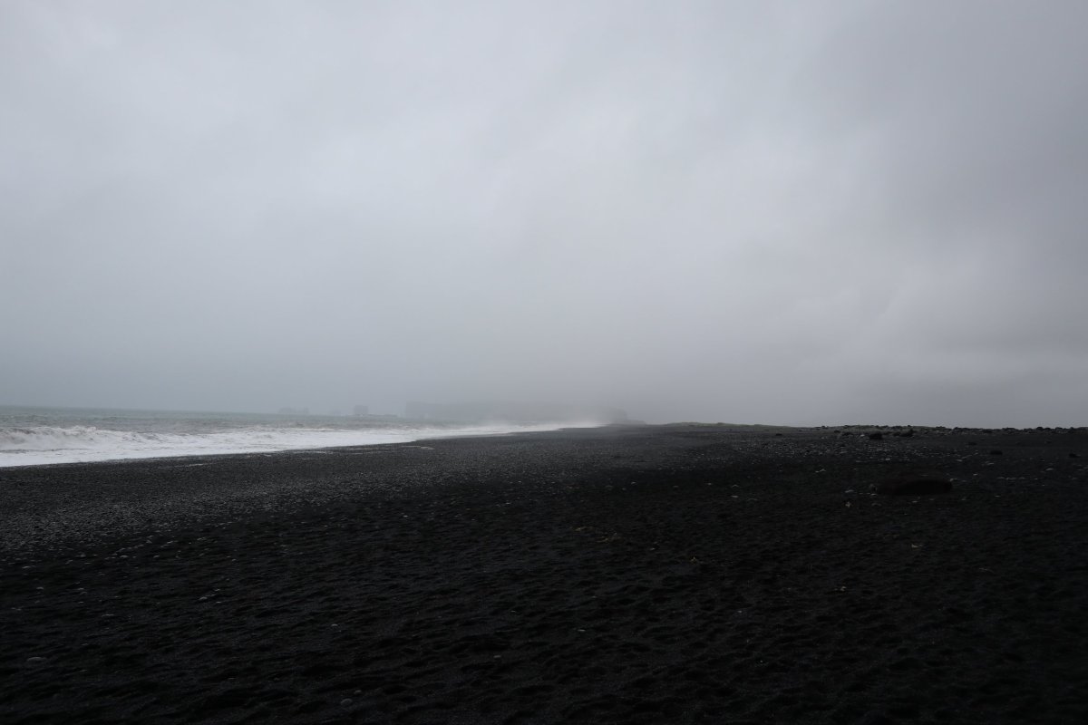 Reynisfjara - červen 2020