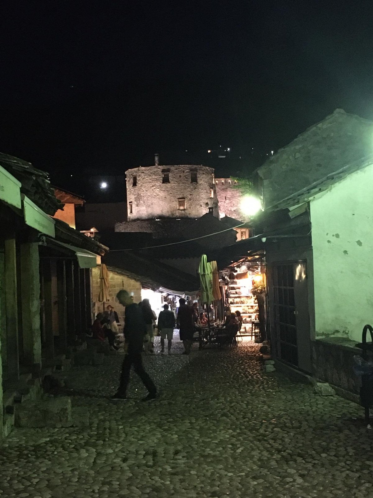 Večerní Mostar