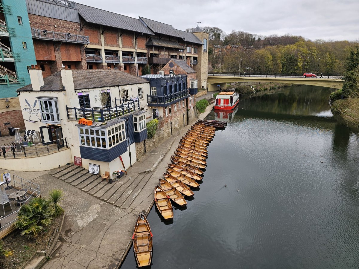 Půjčovna pádlovacích lodiček
