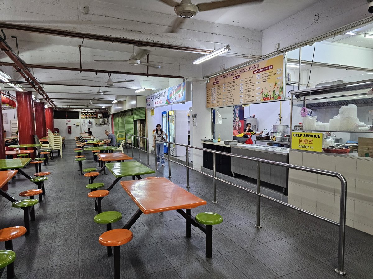 Jídelna v chrámu Thean Hou