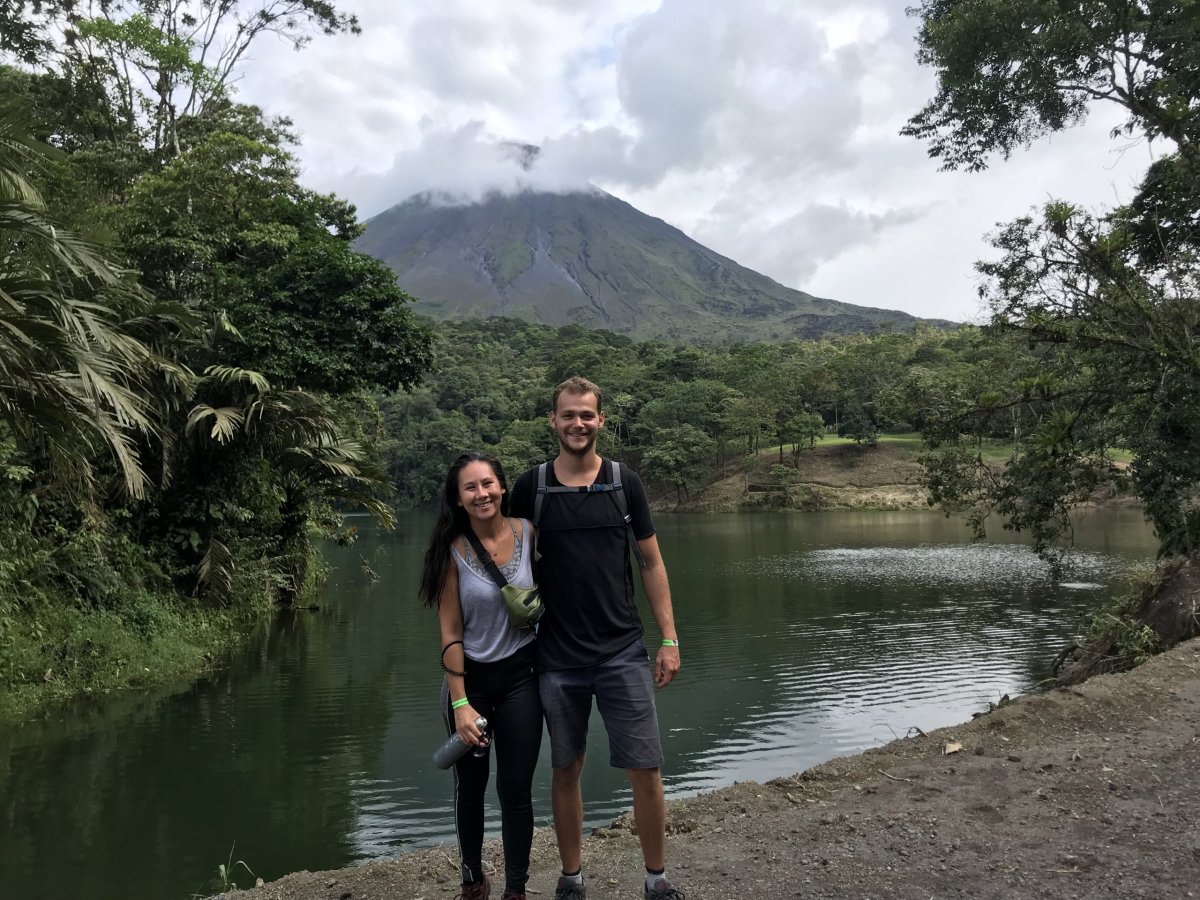 Se sopkou Arenal v pozadí