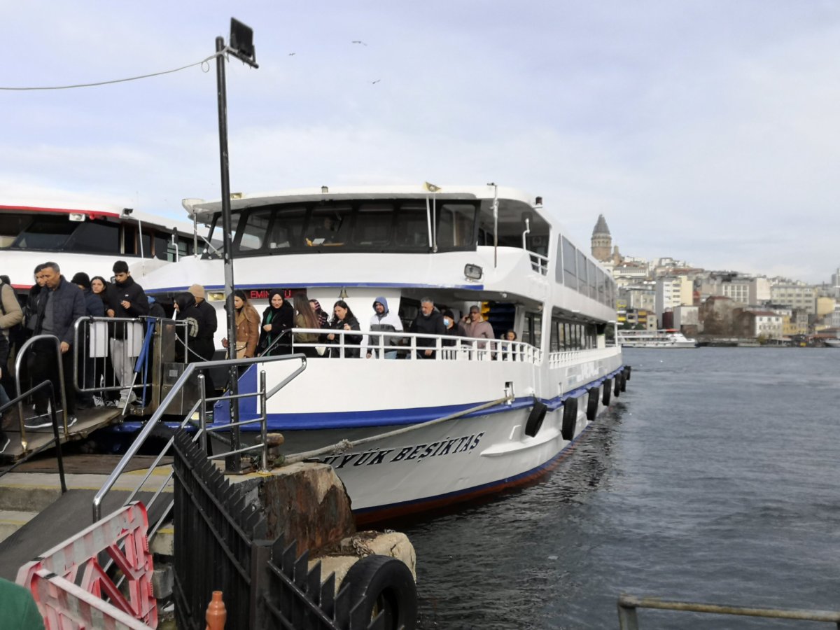 Loď městské dopravy