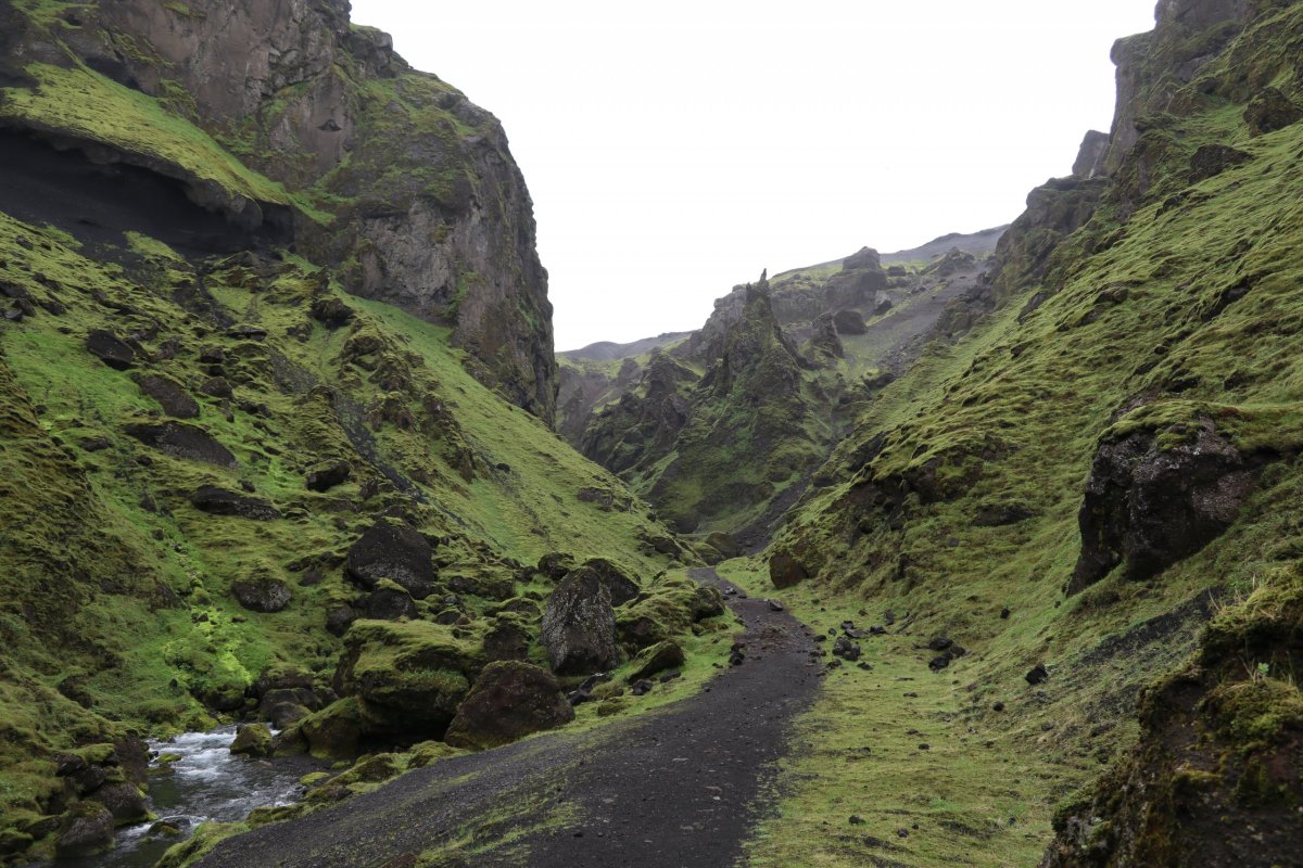 Procházka v okolí Thakgil.