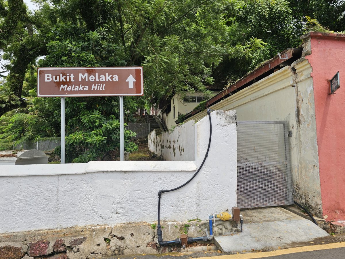 Boční cesta na St. Paul's Hill