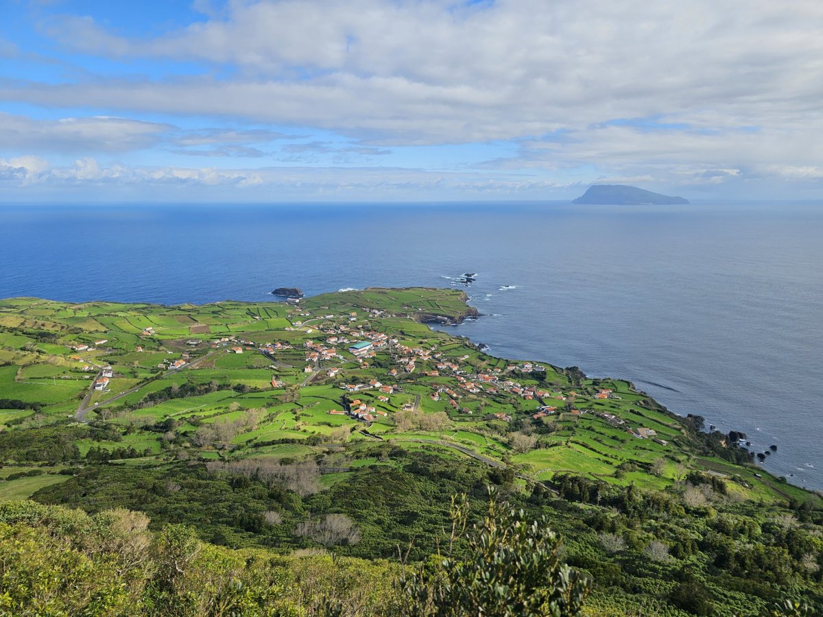 Výhled na vesnici Ponta Delgada