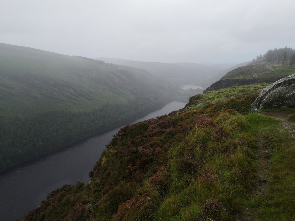 Pohled na jezero shora