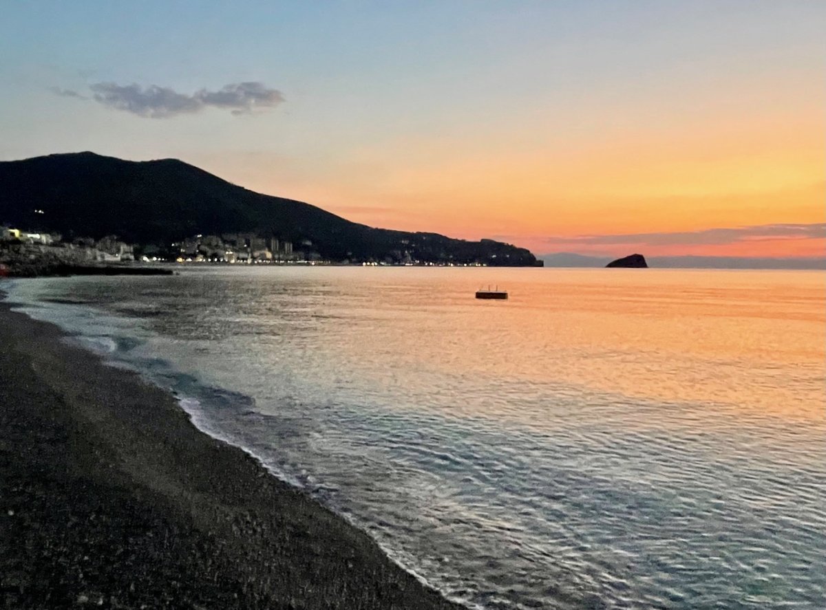 Před východem v 6:00